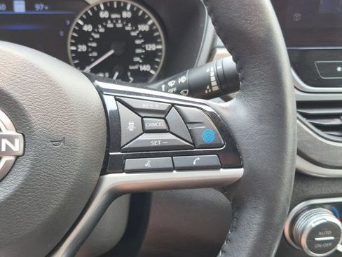 Certified 2023 Nissan Altima 2.5 SL FWD image 17