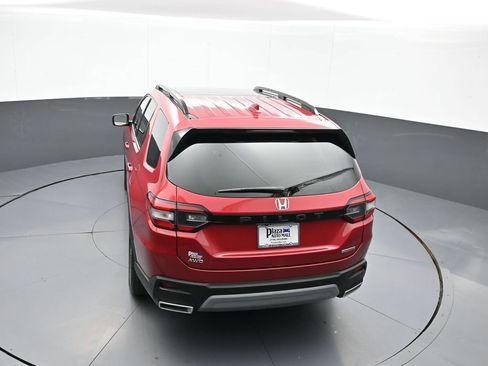 Used 2024 Honda Pilot Touring image 41