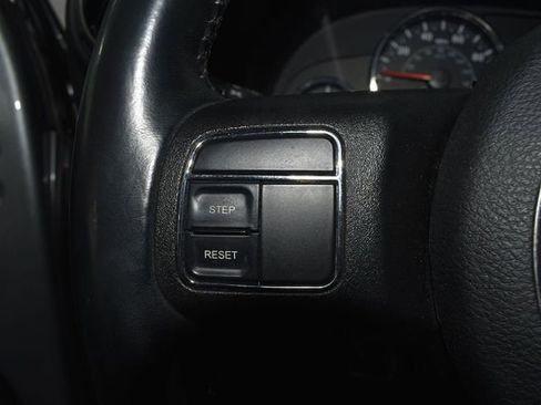 Used 2018 Jeep Wrangler Unlimited Sport S image 14