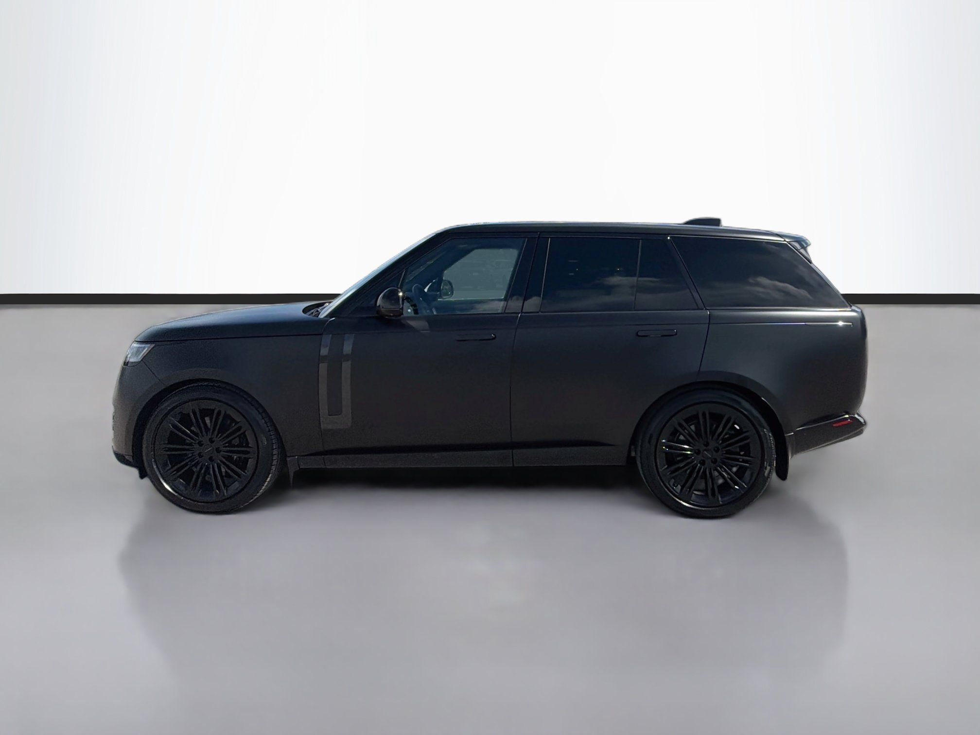 New 2026 Land Rover Range Rover SE AWD/4WD image 2