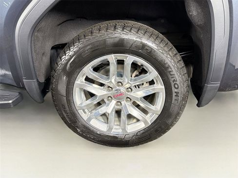 Used 2020 GMC Sierra 1500 SLT w/ SLT Premium Plus Package AWD/4WD image 38
