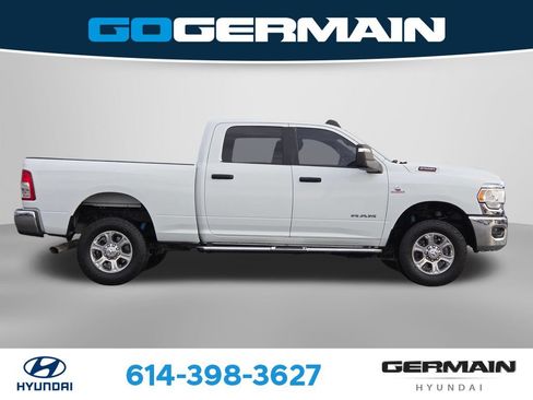 Used 2024 RAM 2500 Big Horn w/ Off Road Package AWD/4WD image 7