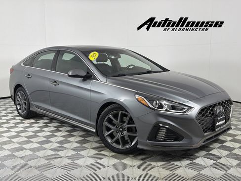 Used 2018 Hyundai Sonata Sport image 1
