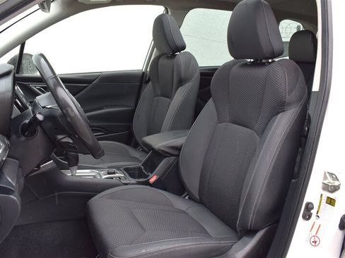 Used 2020 Subaru Forester Premium AWD/4WD image 11