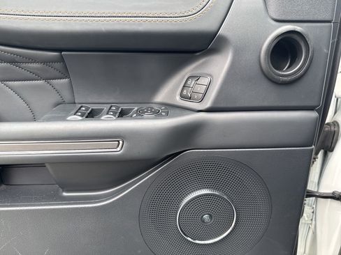 Used 2024 Ford Expedition Max Platinum image 13