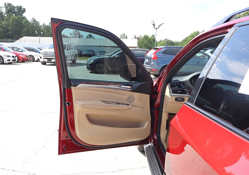 Used 2012 BMW X5 xDrive35i AWD/4WD image 35