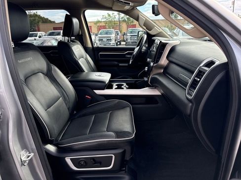 Used 2019 RAM 1500 Laramie image 25