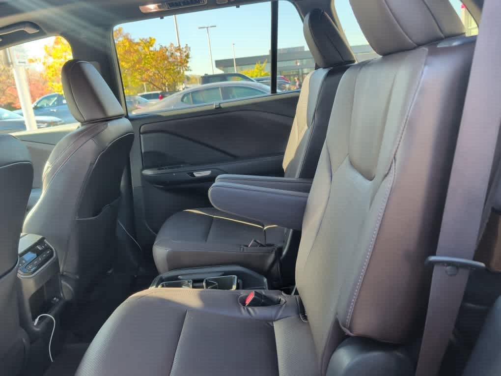 Used 2024 Lexus TX 350 AWD w/ Captains Chair Package image 6