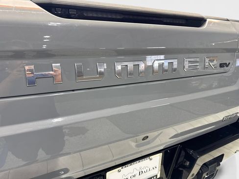 Used 2024 GMC Hummer EV 2X w/ Extreme Off-Road Package AWD/4WD image 21