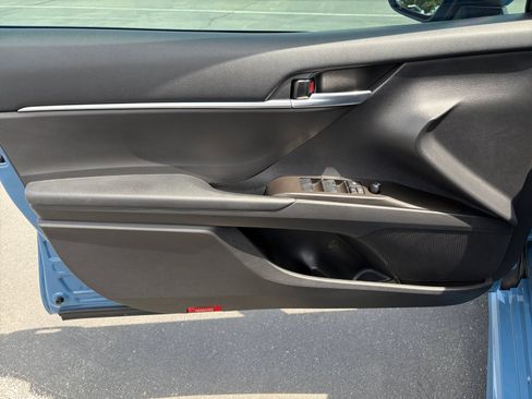 Used 2024 Toyota Camry SE w/ Audio Upgrade Package FWD image 9