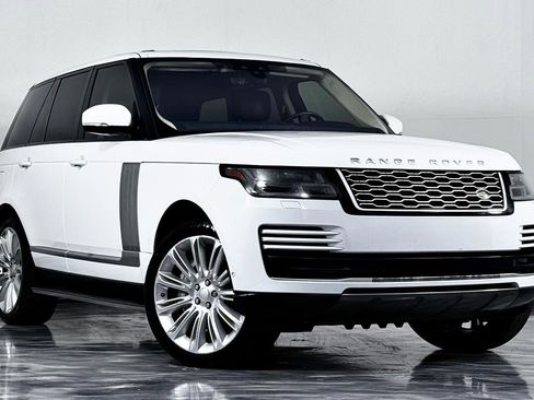 Used 2019 Land Rover Range Rover HSE image 2