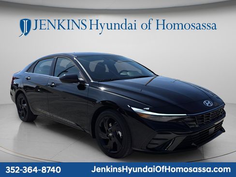 New 2026 Hyundai Elantra SEL Sport Premium FWD image 5