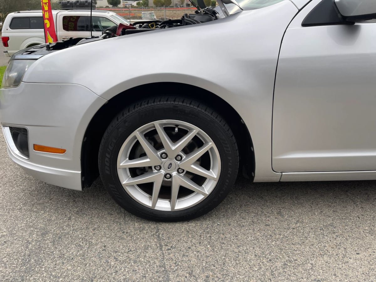 Used 2012 Ford Fusion SEL FWD image 34
