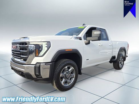 Used 2026 GMC Sierra 2500 SLE w/ SLE Value Package; AWD/4WD image 2