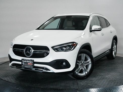 Used 2023 Mercedes-Benz GLA 250 4MATIC image 1