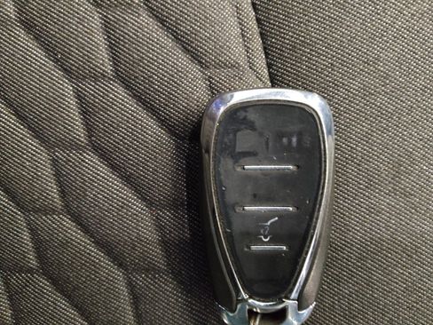 Used 2019 Chevrolet Equinox LT AWD/4WD image 32