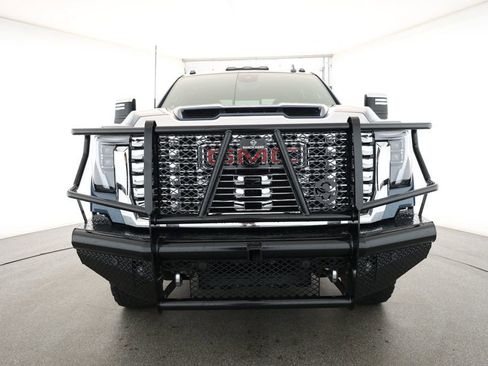 Used 2024 GMC Sierra 2500 Denali w/ Denali Reserve Package image 2