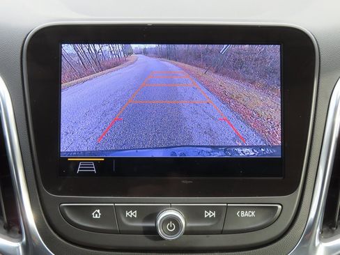 Used 2021 Chevrolet Equinox LT image 5