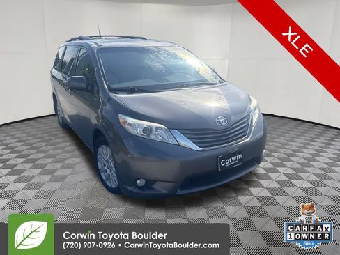 Used 2013 Toyota Sienna XLE AWD/4WD image 1