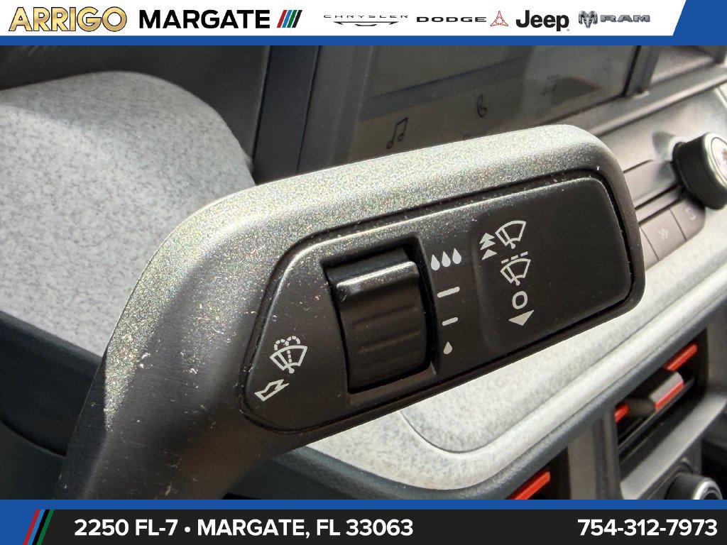 Used 2022 Ford Maverick XLT FWD image 28