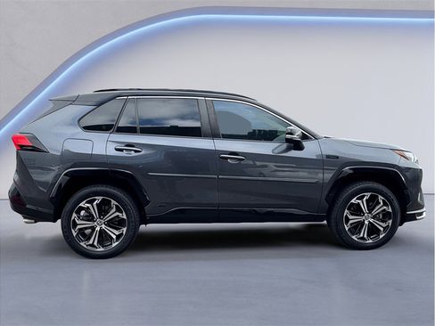 Used 2023 Toyota RAV4 XSE w/ Premium Package AWD/4WD image 7