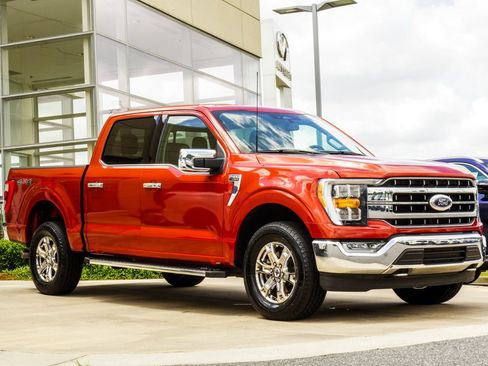 Used 2023 Ford F150 4x4 SuperCrew image 4