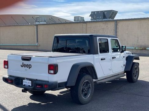 Used 2023 Jeep Gladiator Rubicon AWD/4WD image 3