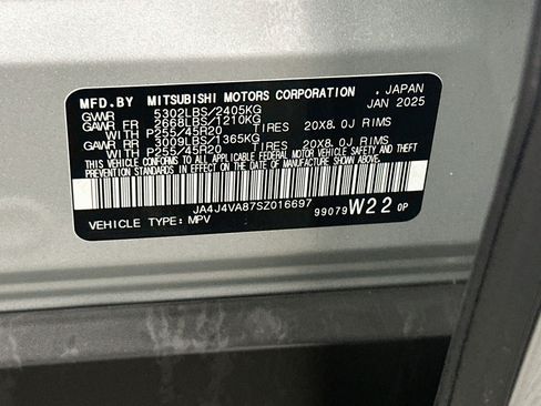 Used 2025 Mitsubishi Outlander SE AWD/4WD image 12