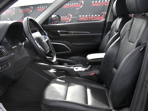 Used 2022 Kia Telluride LX image 17