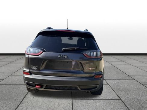 Used 2020 Jeep Cherokee Trailhawk w/ Cold Weather Group AWD/4WD image 6