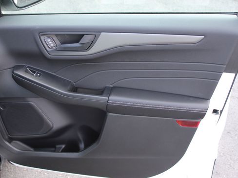 New 2026 Ford Escape Active w/ Cold Weather Package image 10