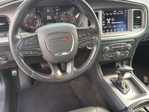 Used 2021 Dodge Charger SXT w/ Plus Group RWD image 15