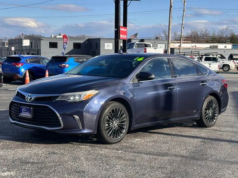 Used 2016 Toyota Avalon Touring FWD image 1