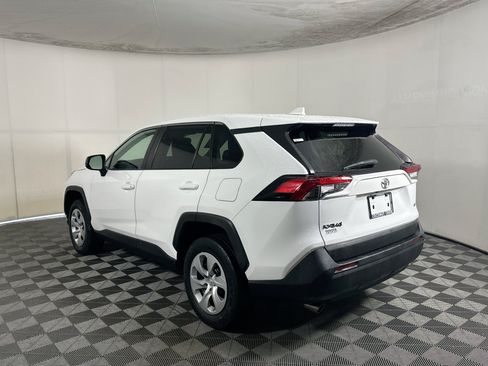 Used 2023 Toyota RAV4 LE FWD image 5