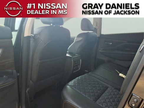 Used 2023 Nissan Murano Platinum w/ Cargo Package FWD image 27