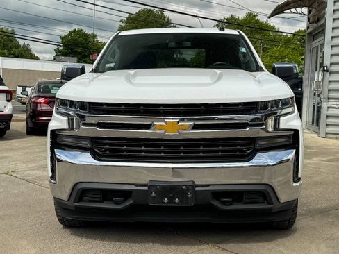 Used 2022 Chevrolet Silverado 1500 LT AWD/4WD image 8