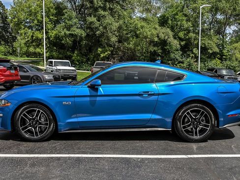 Certified 2021 Ford Mustang GT RWD image 7