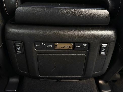 Used 2017 INFINITI QX80 4WD image 35