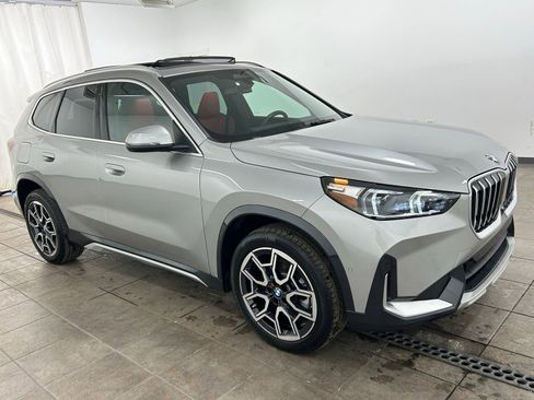 Used 2025 BMW X1 xDrive28i w/ Technology Package AWD/4WD image 6