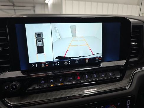 Certified 2025 Chevrolet Silverado 1500 ZR2 w/ Technology Package image 16