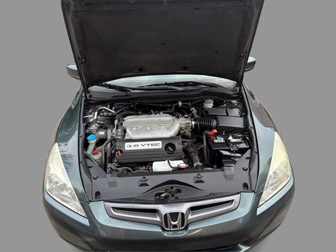 Used 2004 Honda Accord EX image 24