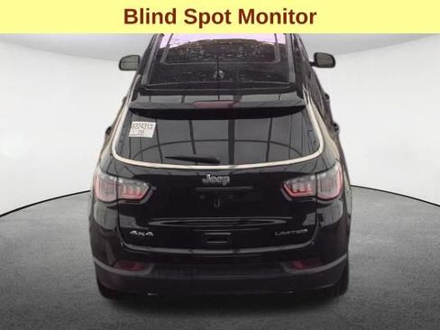 Used 2025 Jeep Compass Limited w/ Sun & Sound Group AWD/4WD image 7