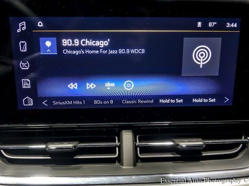 New 2026 Chevrolet Trax LT w/ Driver Confidence Package image 16