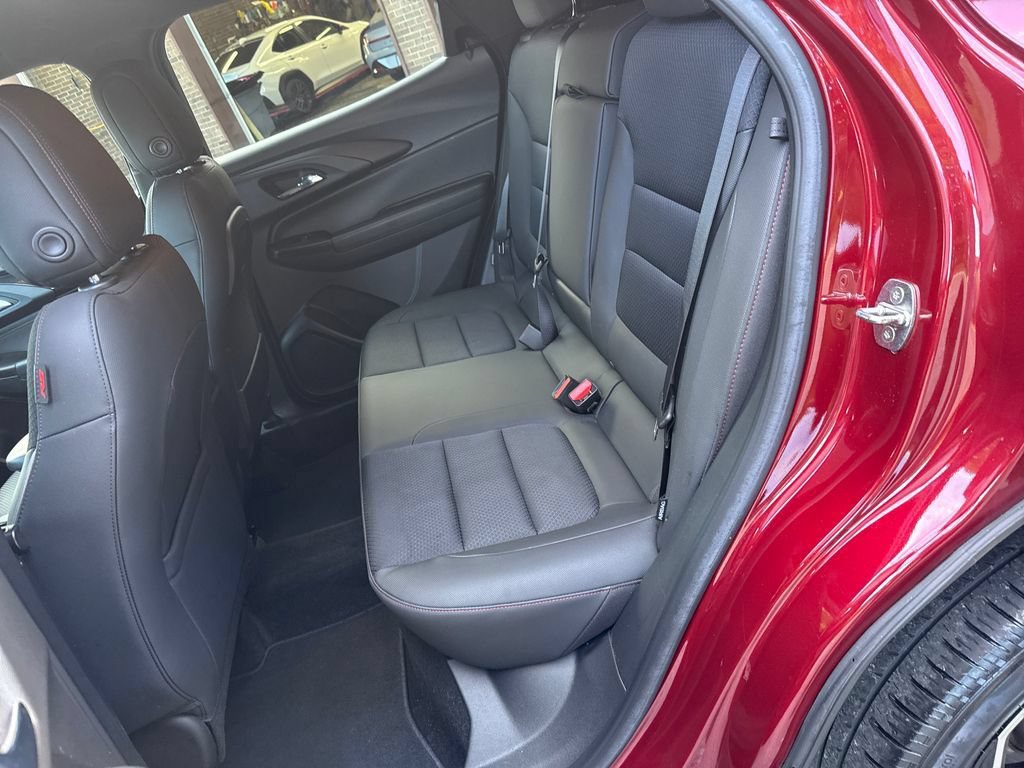 Used 2022 Chevrolet TrailBlazer RS AWD/4WD image 9