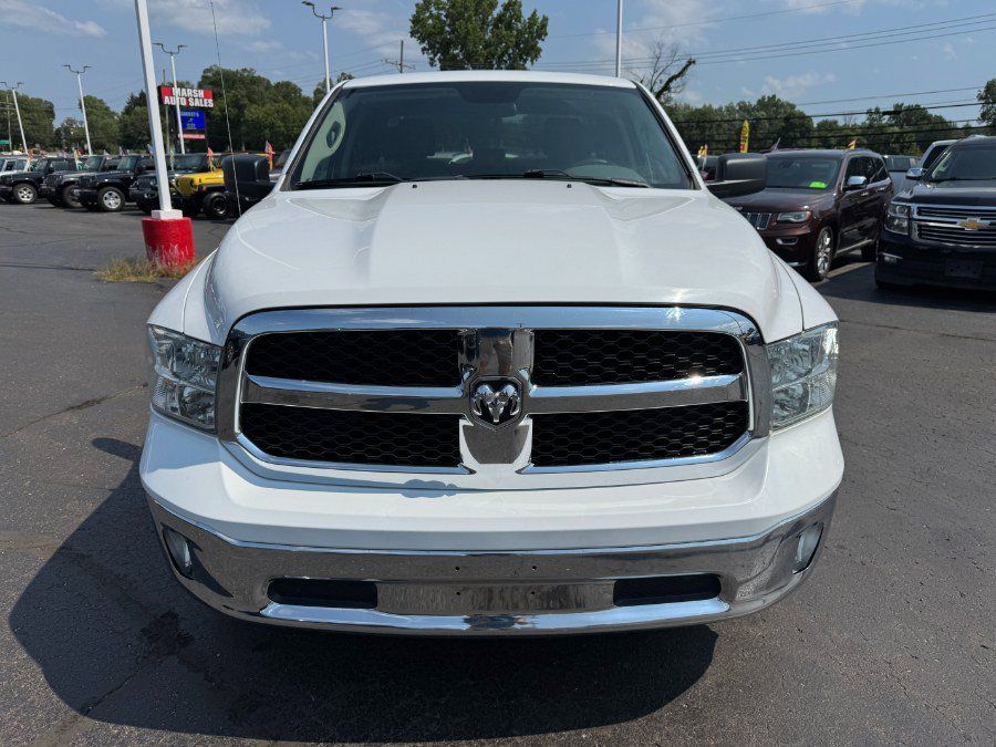 Used 2019 RAM 1500 ST w/ SXT Plus Group AWD/4WD image 8