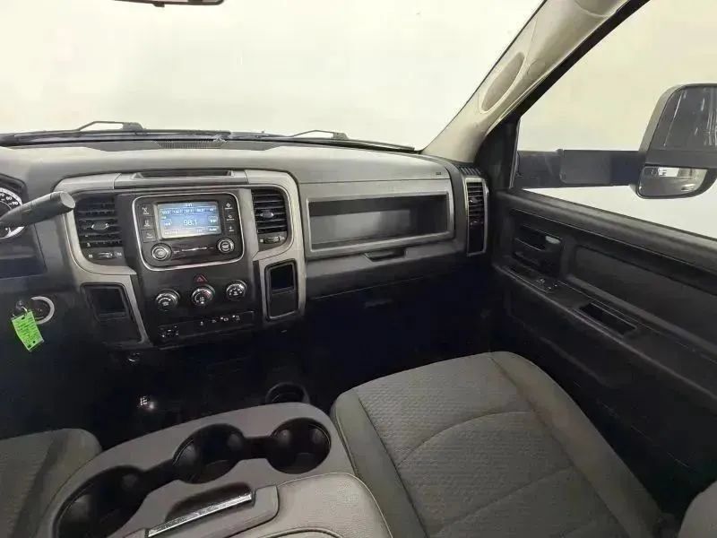 Used 2018 RAM 3500 Tradesman w/ Chrome Appearance Group AWD/4WD image 20