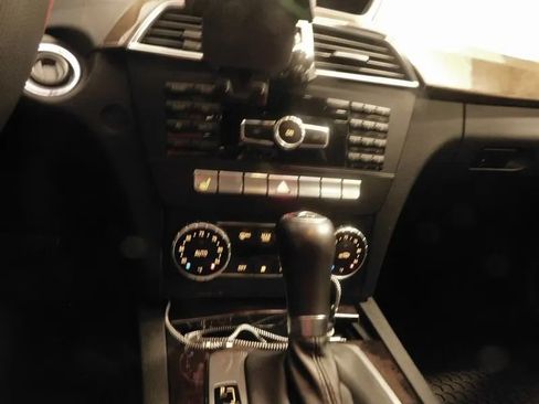 Used 2014 Mercedes-Benz C 250 C 250 Coupe 2D image 28