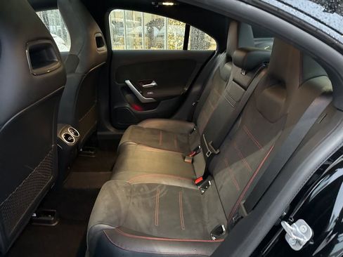 Certified 2023 Mercedes-Benz CLA 250 4MATIC image 17