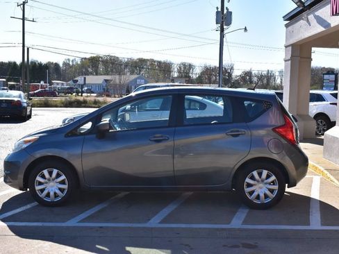 Used 2016 Nissan Versa Note SV FWD image 5