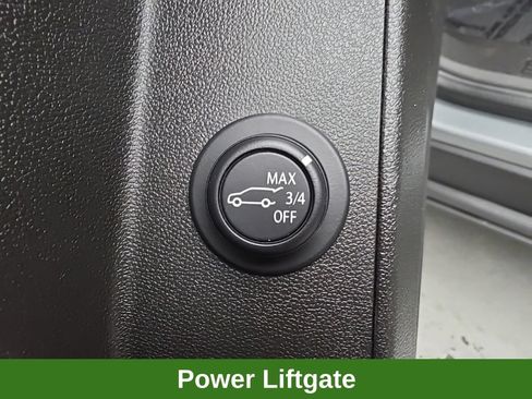 Used 2023 Chevrolet Equinox LT w/ Driver Convenience Package AWD/4WD image 23
